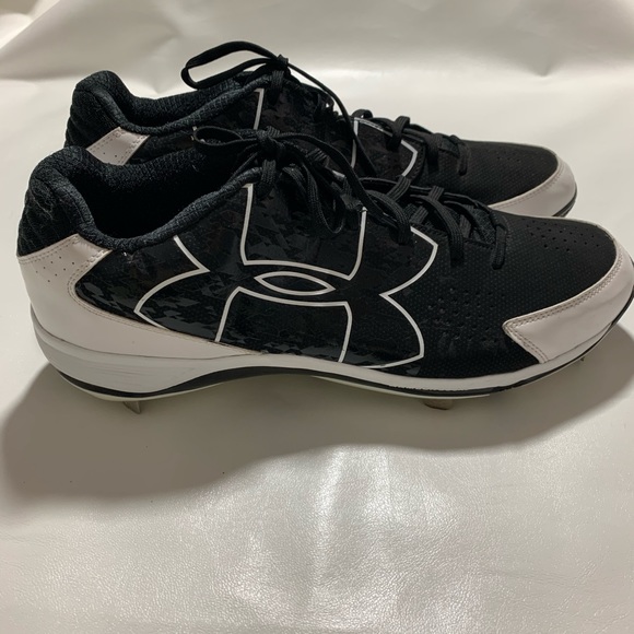 Under Armour Ignite baseball cleat low 1264169-011 - Picture 2 of 8